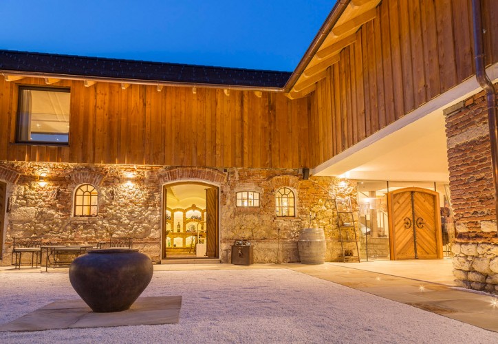 Golden Hill Chalets & Suites, Graz – Bild 2