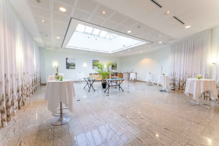 Plaza Premium Wien, Wien – Foyer & Empfang
